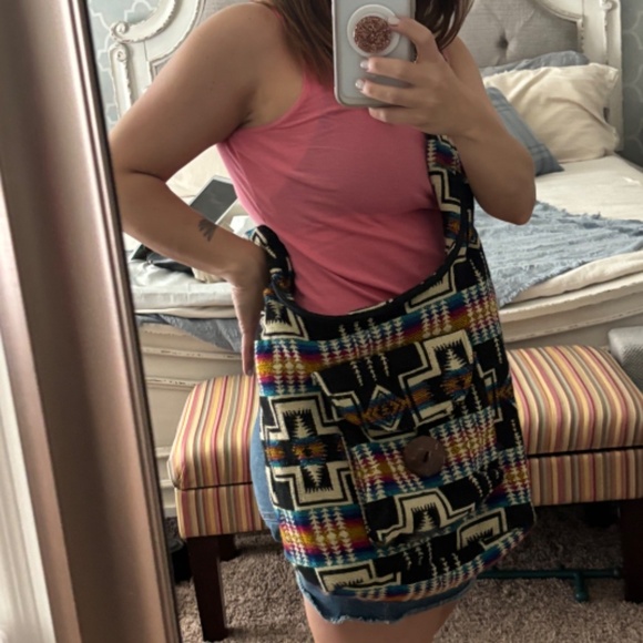 Large Ratan Knit Messenger Crossbody Bag - From Ecuador - Picture 2 of 5